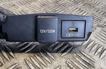 TOYOTA COROLLA USB SOCKET PANEL 85532-12020 2020 HYBRID COROLLA USB SWITCH PANEL