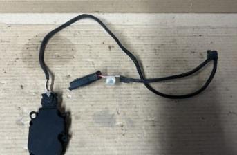 FORD FOCUS 2.0 ECOBOOST ACTIVE SHUTTER ACTUATOR 2014 2015 2016 2017 2018 -  D369