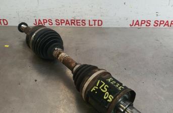 TOYOTA HILUX SINGLE CAB 2.5 06-15 FRONT DRIVESHAFT DS175 REF235