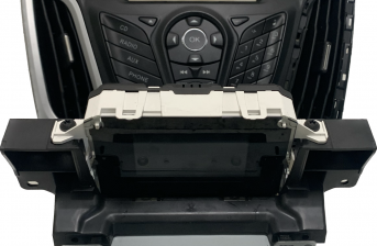 2013 FORD FOCUS S TURBO  ENTERTAINMENT SYSTEM  AND CONROL CONSOLE