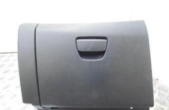 Peugeot 208 Glove Box Storage Compartment 2 Pin Plug Mk1 2012-202