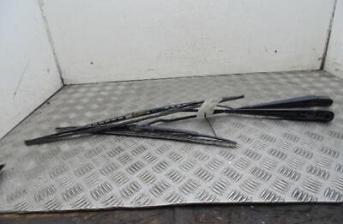 Ford Transit Pair Of Front Wiper Arm Blade Mk7 2006-2013