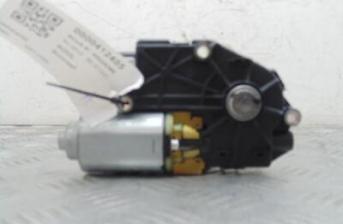 Kia Soul Sunroof Motor N11c19290 5 Pin Plug Mk1 2008-2014