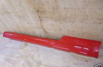 GENUINE FORD FOCUS ST PASSENGERS SIDE SILL SKIRT IN COLORADO RED 2005 - 2011