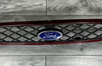 ✅ GENUINE FORD FOCUS MK1 FRONT GRILL GRILLE WITH FORD BADGE RED 2001 - 2005