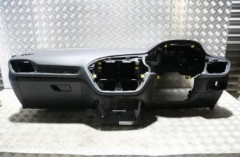 FORD FIESTA MK8 DASHBOARD WITH PASSENGER AIRBAG (SEE PHOTOS) 2017-2021 DS18