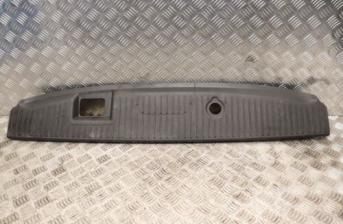 FORD TRANSIT COURIER MK1 REAR BOOT STEP TRIM  2018-2021 HK21