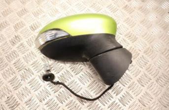 FORD FIESTA MK7 OS WING MIRROR MANUAL FOLD IN SQUEEZE GREEN 2009-2012 BJ1