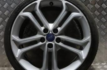 FORD FOCUS MK3 ST R19 ALLOY WHEEL WITH BAD TYRE 2015-2018 YG16-3