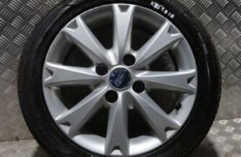FORD FIESTA MK7 R15 ALLOY WHEEL WITH BAD TYRE 2009-2012 KR59-1