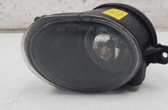 VOLVO V50 2008-2011 Links UK N/S/F Beifahrer Vorne Nebel Lampe 0305085001