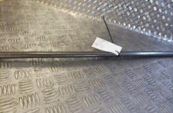 FIAT 500 2007-2023 2 DOOR BODY SEALWITH CHROME STRIP  FRONT DRIVERS SIDE RIGHT
