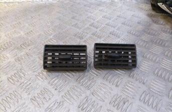 FORD TRANSIT MK7 280 SWB HITOP FWD 2.2 TDCI 2006-2013 CENTRE AIR VENTS (PAIR)