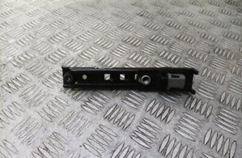 VAUXHALL INSIGNIA 13-2017 FRONT SEAT HEIGHT ADJUSTER RAIL (DRIVER SIDE) 13577246