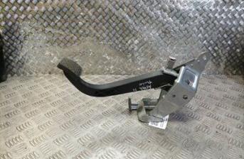 VAUXHALL ASTRA TWINTOP 2006-2010 CLUTCH PEDAL ASSEMBLY  GM2887