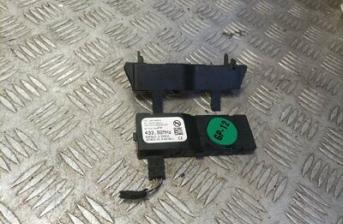 VAUXHALL ASTRA J 2009-2015 CENTRAL LOCKING RELAY CONTROL MODULE 13500144