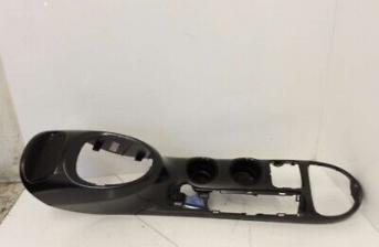 NISSAN JUKE MK1 14-18 FRONT TUNNEL CENTRE COLSOLE TRIM +CUP HOLDERS 969218V8