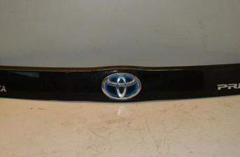 Toyota Prius Tailgate Moulding / Trim 76801-47070 1.8 vvti Hybrid 2013 BLACK