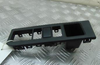 Nissan Note Switch Panel Trim 884869U000 Mk1 E11 2004-2013