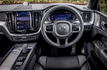 Volvo XC60 2017 - On Airbag Kit Driver Passenger Seatbelt Standard Dashboard ECU