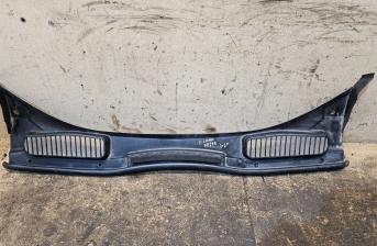 FORD C-MAX TITANUM 2014 FRONT WINDSCREEN SCUTTLE PANEL AM51-R02216-AD