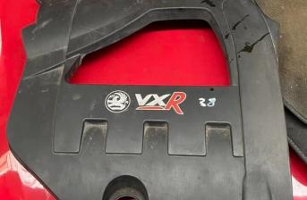 2005 -2006 VAUXHALL Vectra Vxr ENGINE COVER 55560964 55560963