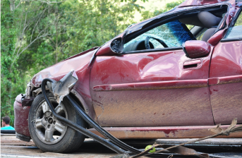 https://pixabay.com/photos/crash-car-car-crash-accident-1308575/