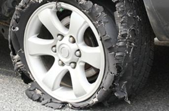 What to Do When You Have a Tyre Blowout?