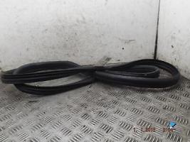 Fiat 500 Right Driver Offside Front Door Seal Rubber Mk1 2007-2024