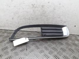 Vauxhall Insignia Right Driver Offside Fog Lamp Surround Grille 08-13