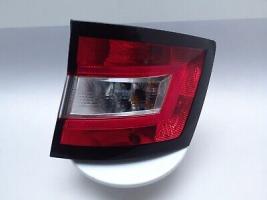 SKODA FABIA Tail Light Rear Lamp O/S 2014-2021 5 Door Estate RH