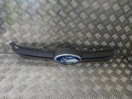 FORD FIESTA MK7 FRONT BUMPER UPPER GRILLE WITH BADGE 08 09 10 11 12 8A618200B