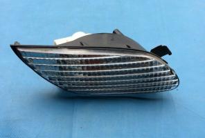 Rover 25/MG ZR Right Side Bumper Indicator (Part #: XBD000121) 2000 - 2004