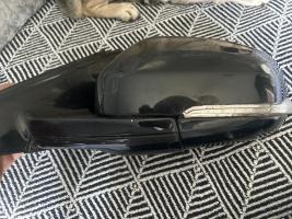 V40 wing mirror 