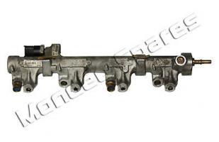 GENUINE FORD MONDEO MK3 1.8 SCI INJECTOR FUEL RAIL 2S7G-9H487-AK 2003 - 2007 GENUINE FORD MONDEO MK3 1.8 SCI INJECTOR FUEL RAIL 2S7G-9H487-AK 2003 - 2007